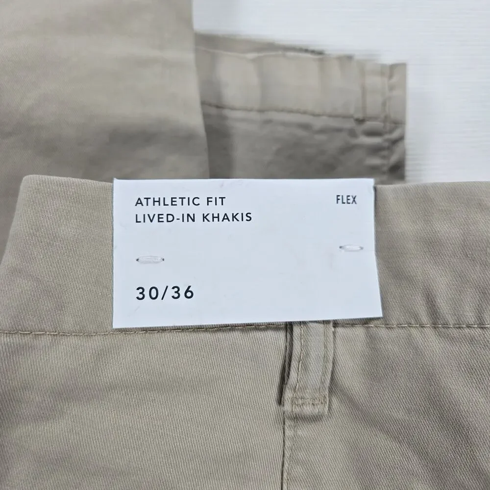 NWT American Eagle Athletic Fit Lived In Khakis Casual‎ Pants Men's Size 30